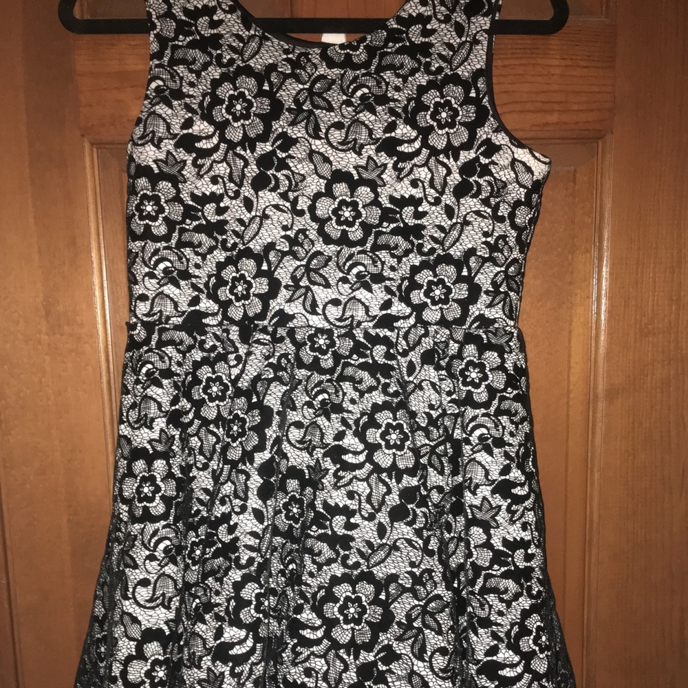 Knitworks Black and White Dress